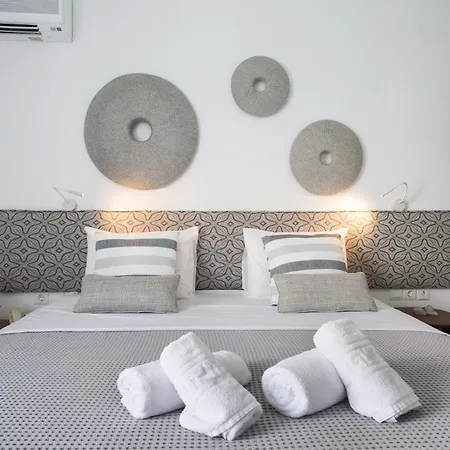 Aurora - Rooms & Suites - Spetses Exterior photo