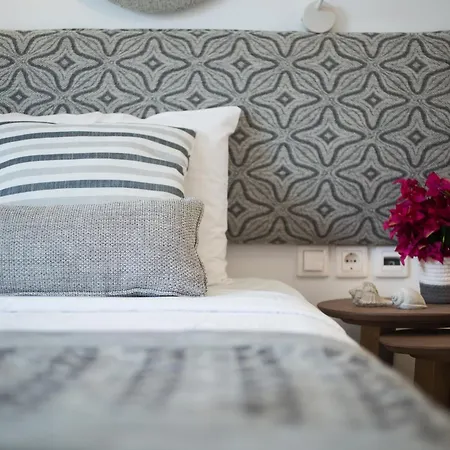Aurora - Rooms & Suites - Spetses Exterior photo