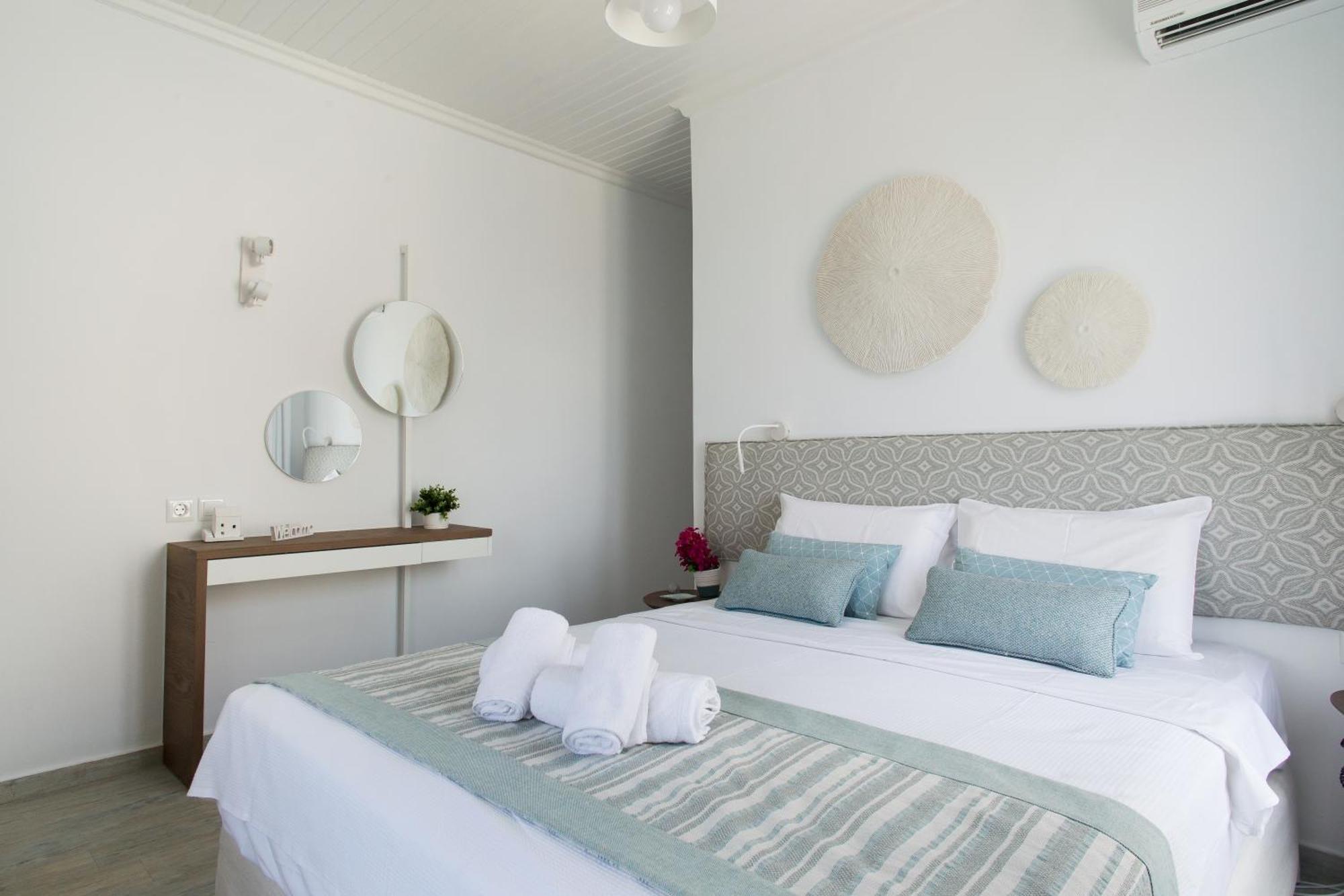 Aurora - & - Apartment Spetses Town