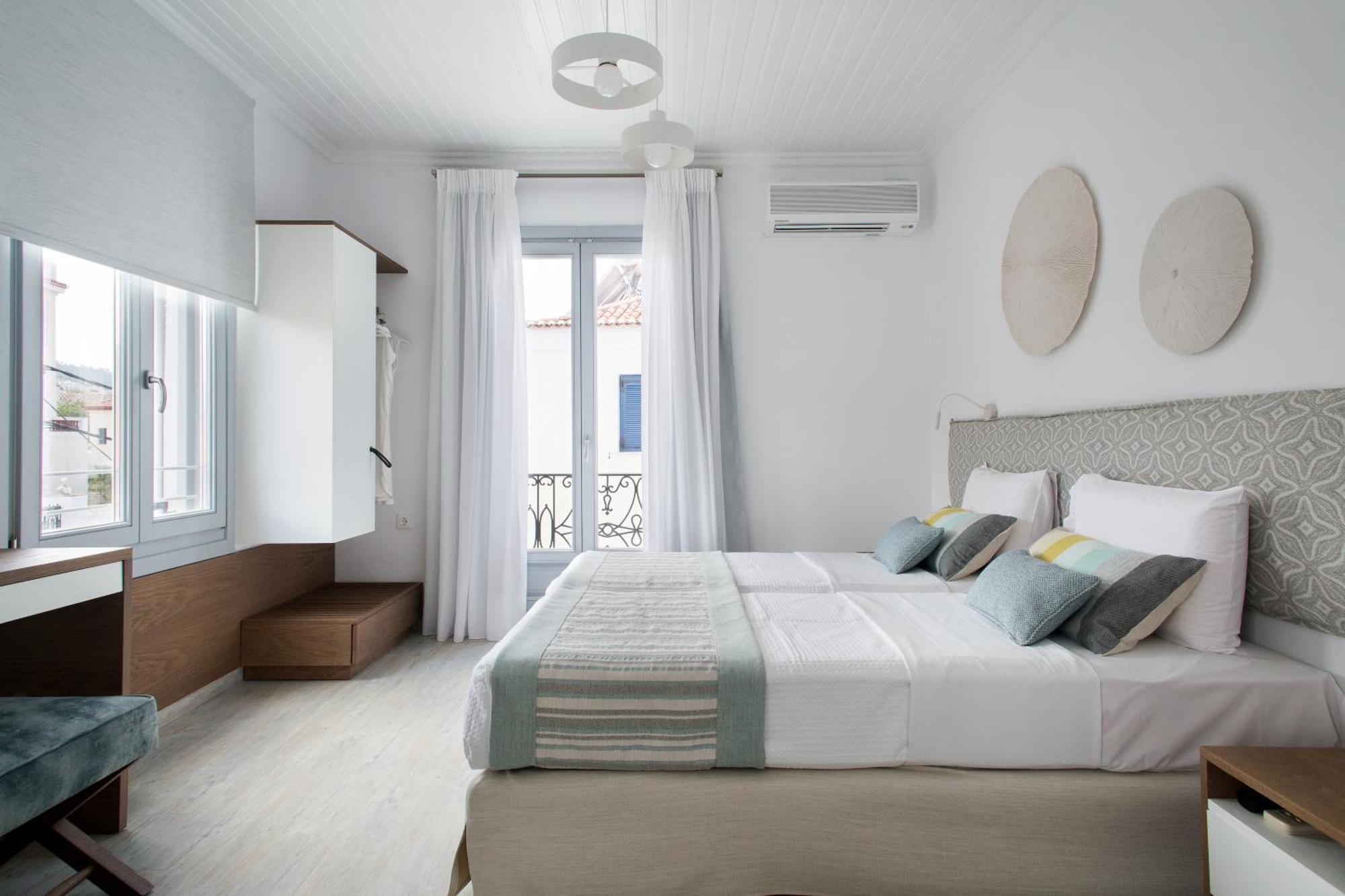 Aurora - & - Apartment *