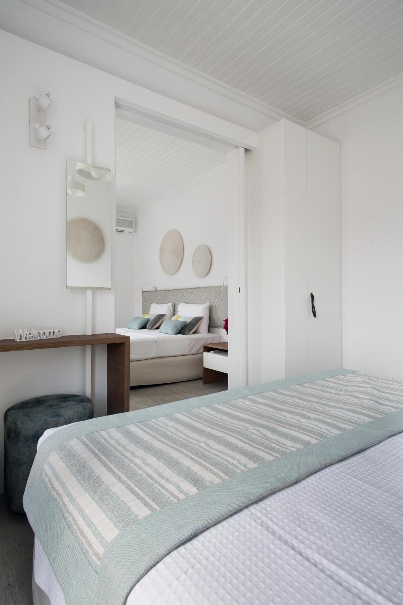 Apartment Aurora - & - *