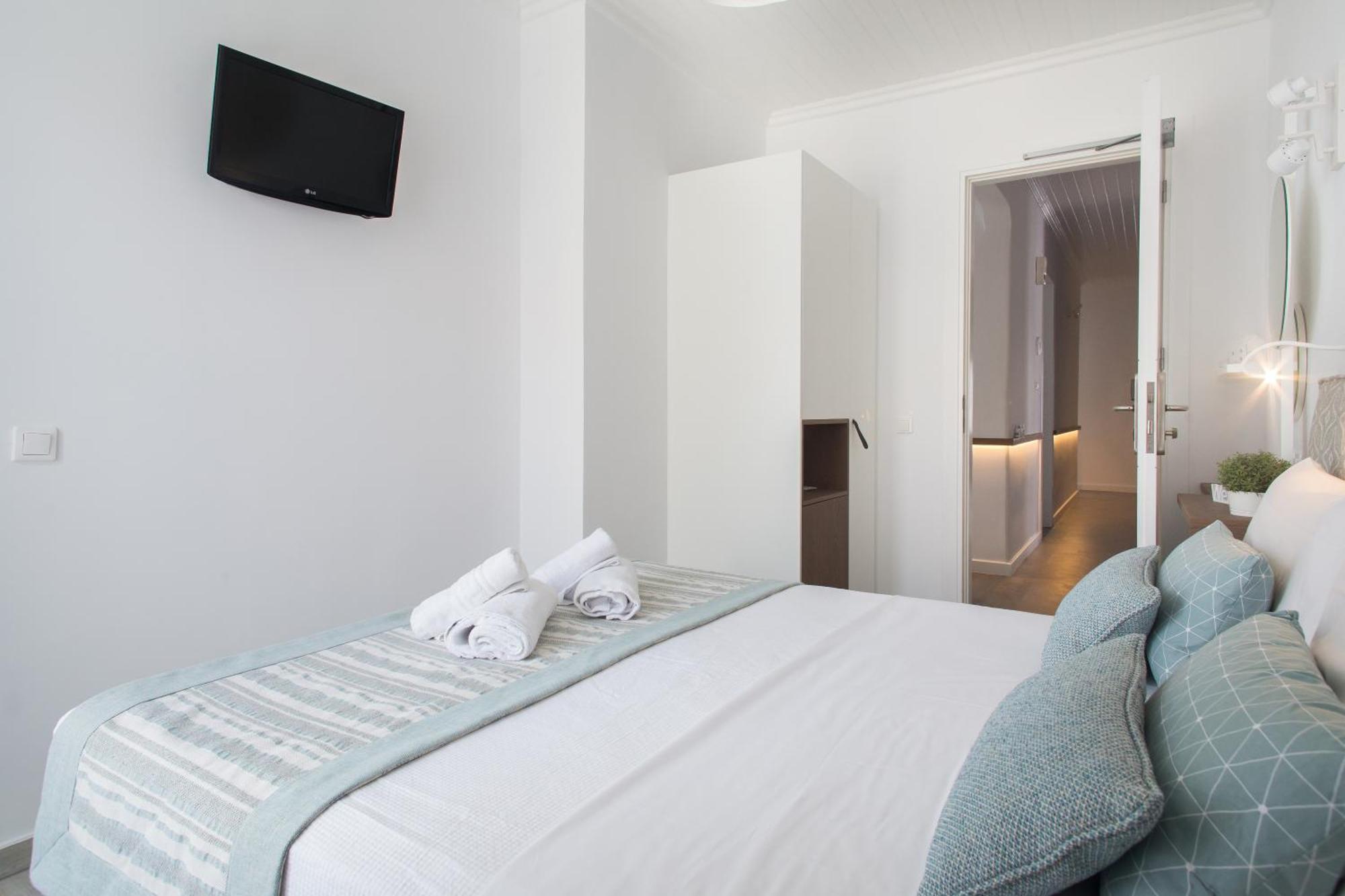 Aurora - & - Appartement